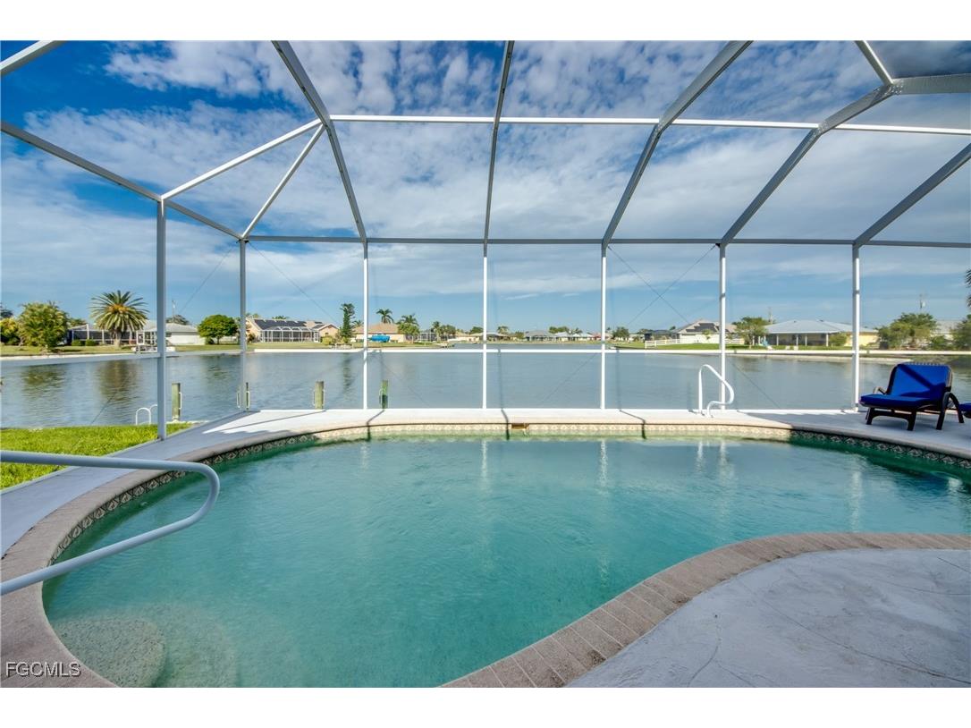 118 NE 21st Avenue Cape Coral FL 33909 2025004261 image43