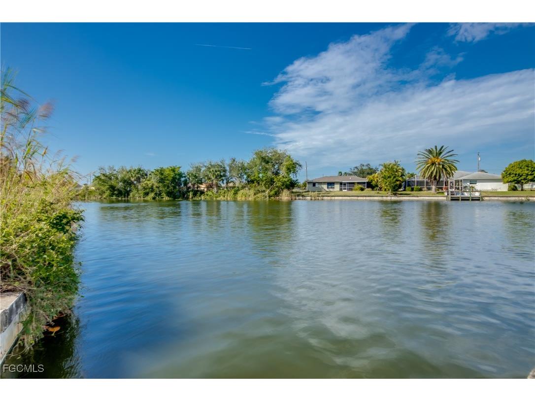 118 NE 21st Avenue Cape Coral FL 33909 2025004261 image47
