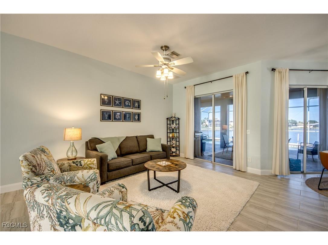 118 NE 21st Avenue Cape Coral FL 33909 2025004261 image6