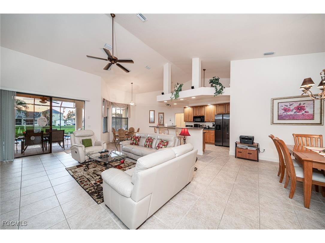 118 SE 23rd Place Cape Coral FL 33990 2025014781 image12