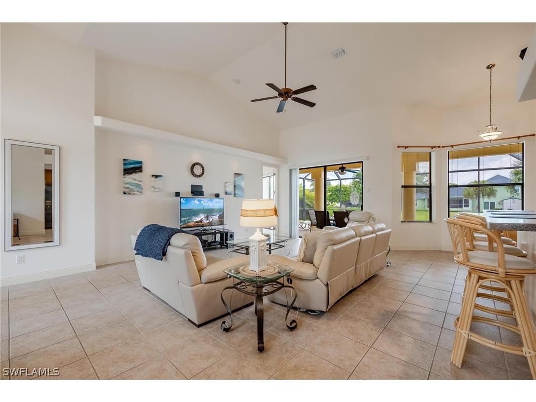 118 SE 23rd Place Cape Coral FL 33990 224044735 image10