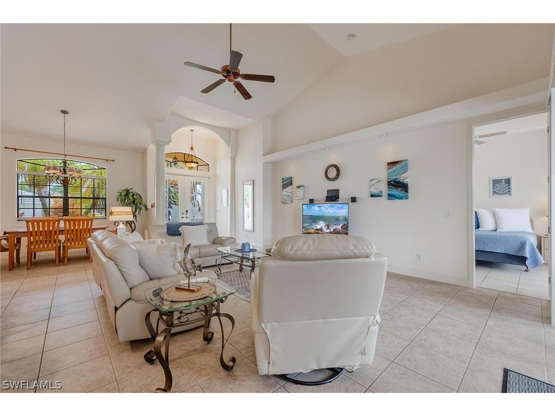 118 SE 23rd Place Cape Coral FL 33990 224044735 image9