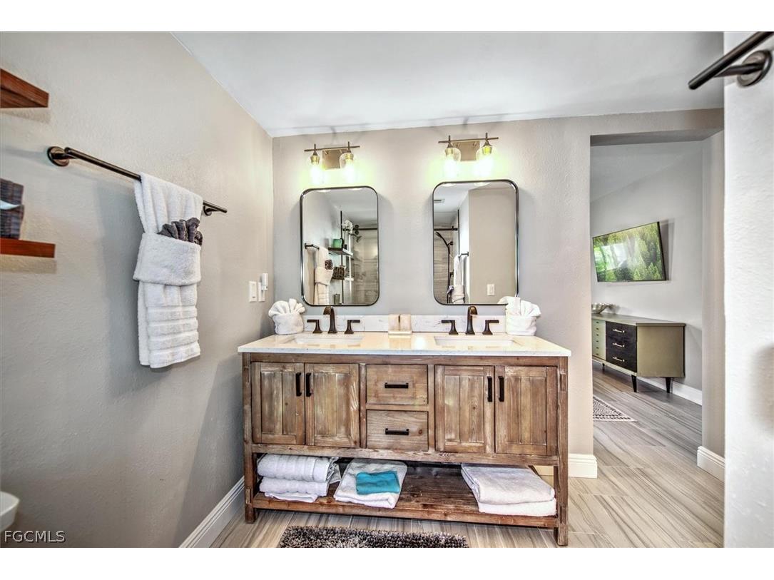118 SE 43rd Street Cape Coral FL 33904 2026012700 image15