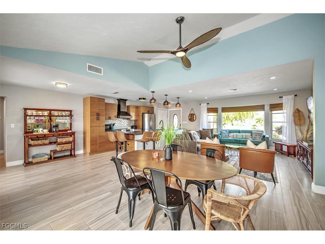 118 SE 43rd Street Cape Coral FL 33904 2026012700 image7