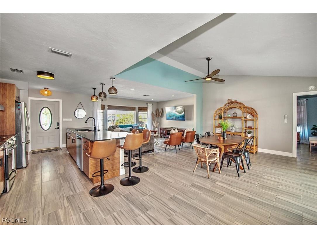 118 SE 43rd Street Cape Coral FL 33904 2026012700 image8