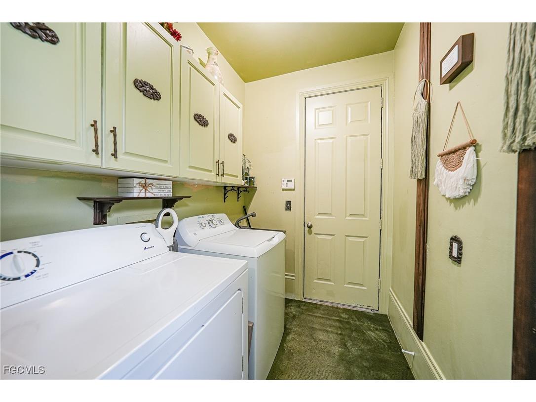 118 SW 21st Terrace Cape Coral FL 33991 2025003335 image27