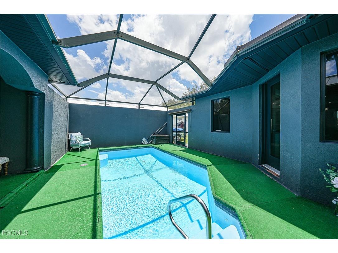 118 SW 21st Terrace Cape Coral FL 33991 2025003335 image31