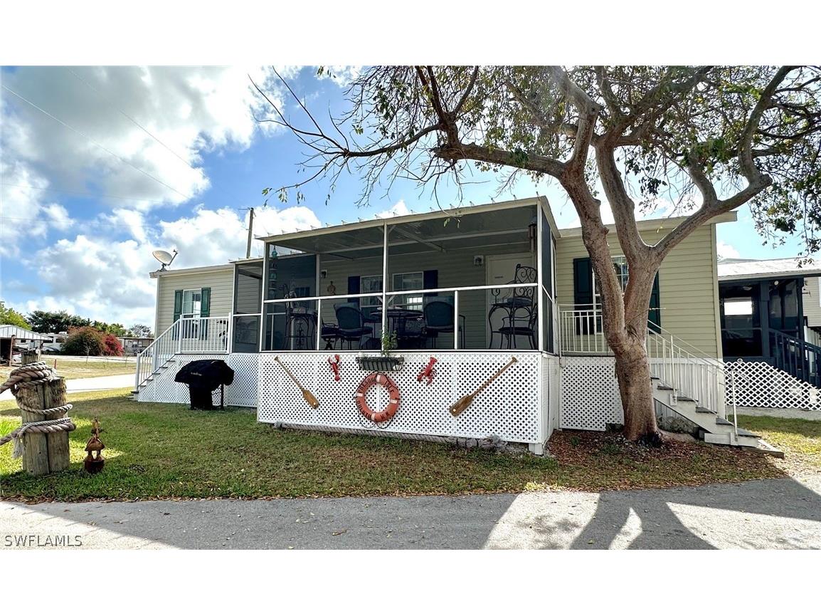 1180 Chokoloskee Drive #32 Chokoloskee FL 34138 226010908 image1
