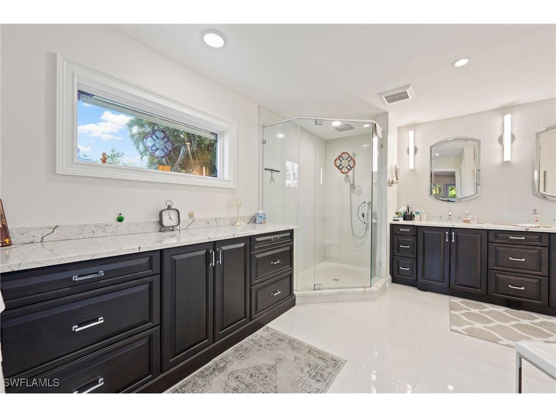 1180 Oleander Drive Naples FL 34102 225078854 image27