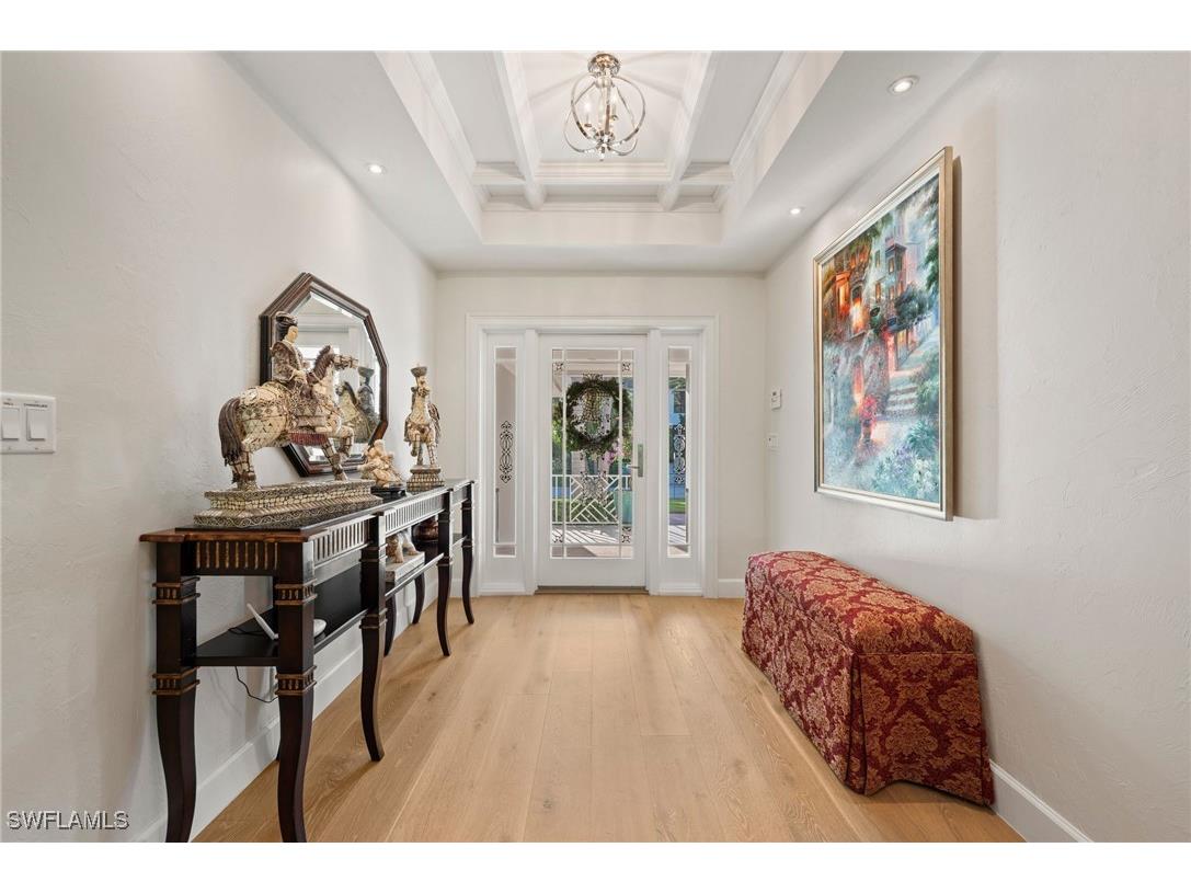 1180 Oleander Drive Naples FL 34102 225078854 image9