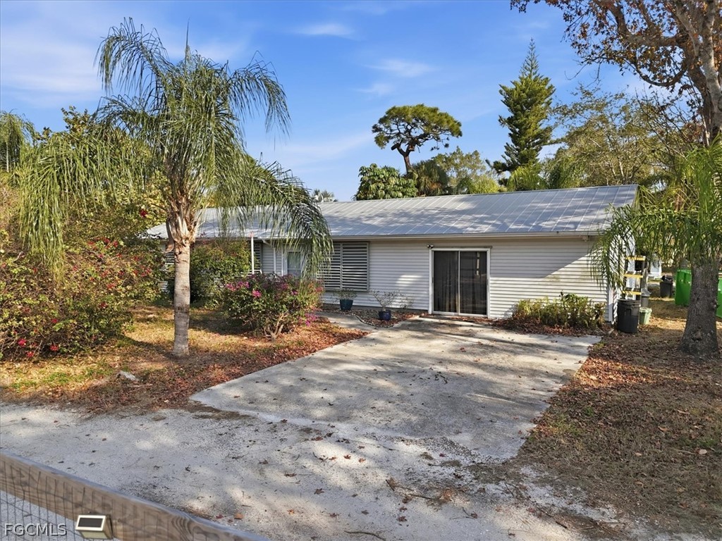 1180 Old Bridge Road North Fort Myers FL 33917 2026009030 image1