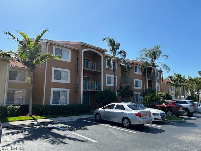 1180 Wildwood Lakes Boulevard #104 Naples FL 34104 224028882 image1