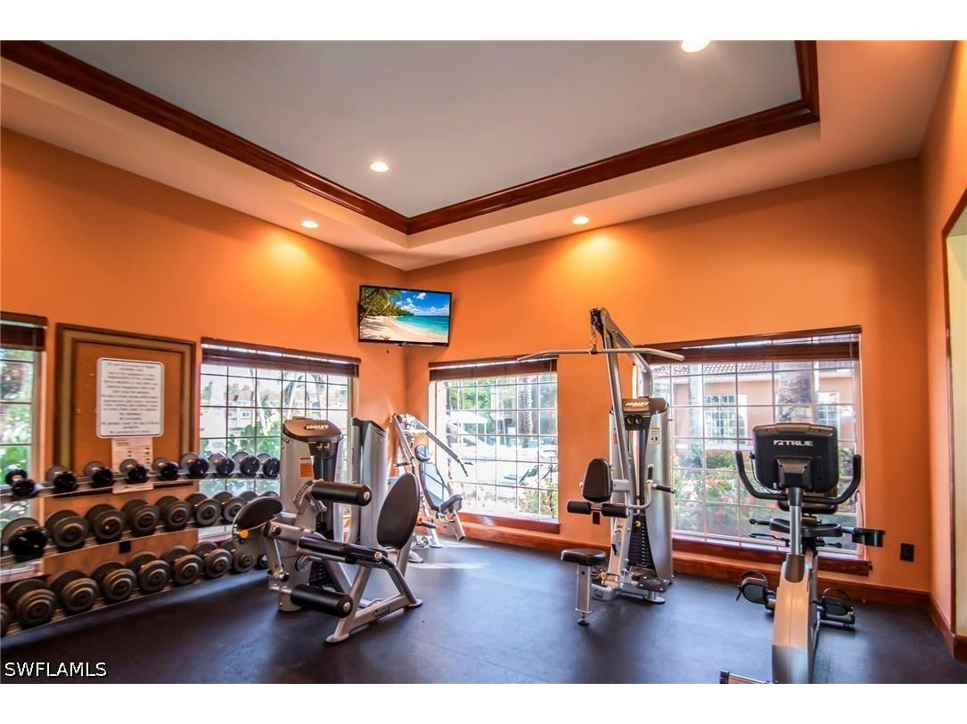 1180 Wildwood Lakes Boulevard #106 Naples FL 34104 226008872 image27