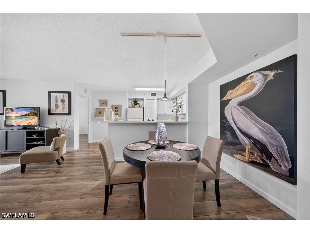 1180 Wildwood Lakes Boulevard #106 Naples FL 34104 226008872 image4