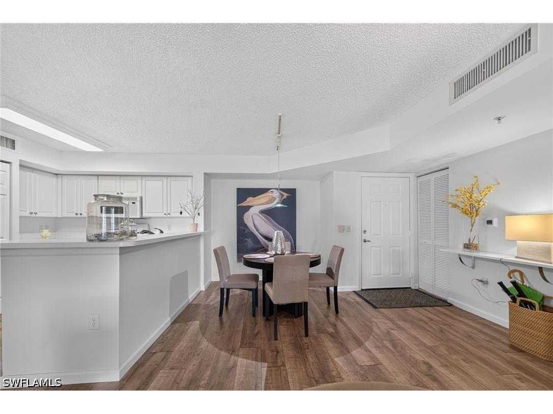 1180 Wildwood Lakes Boulevard #106 Naples FL 34104 226008872 image5