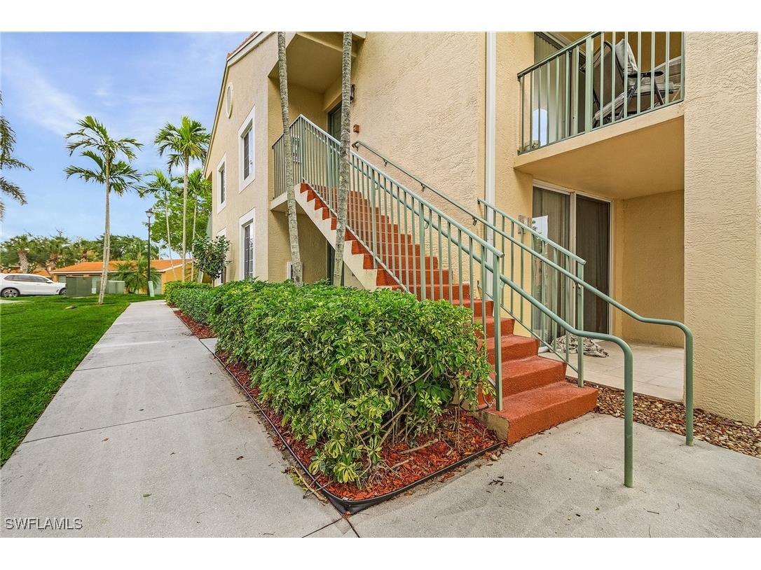 1180 Wildwood Lakes Boulevard #208 Naples FL 34104 225078171 image9