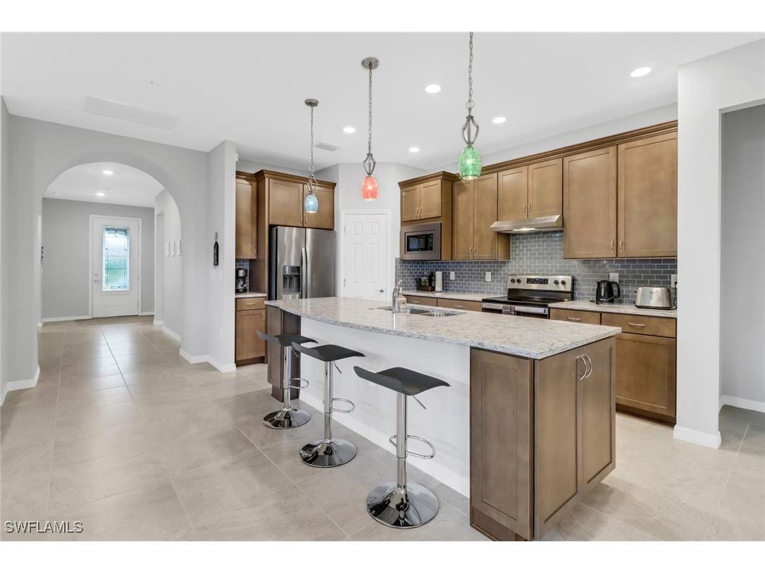 11801 Clifton Terrace Fort Myers FL 33913 224104419 image1