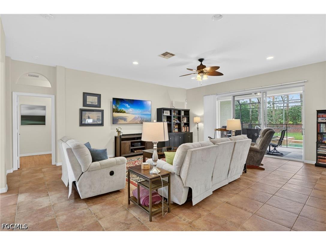 11801 Pine Timber Lane Fort Myers FL 33913 2026014811 image10