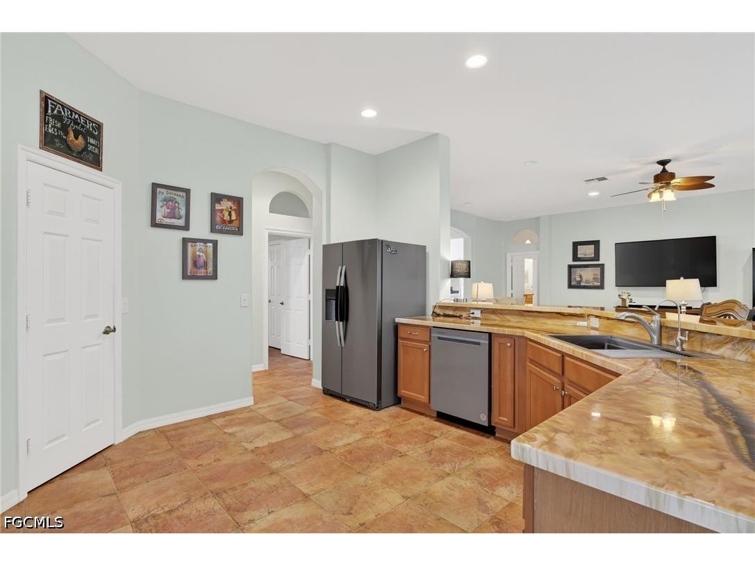 11801 Pine Timber Lane Fort Myers FL 33913 2026014811 image18