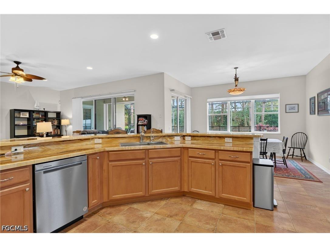 11801 Pine Timber Lane Fort Myers FL 33913 2026014811 image19