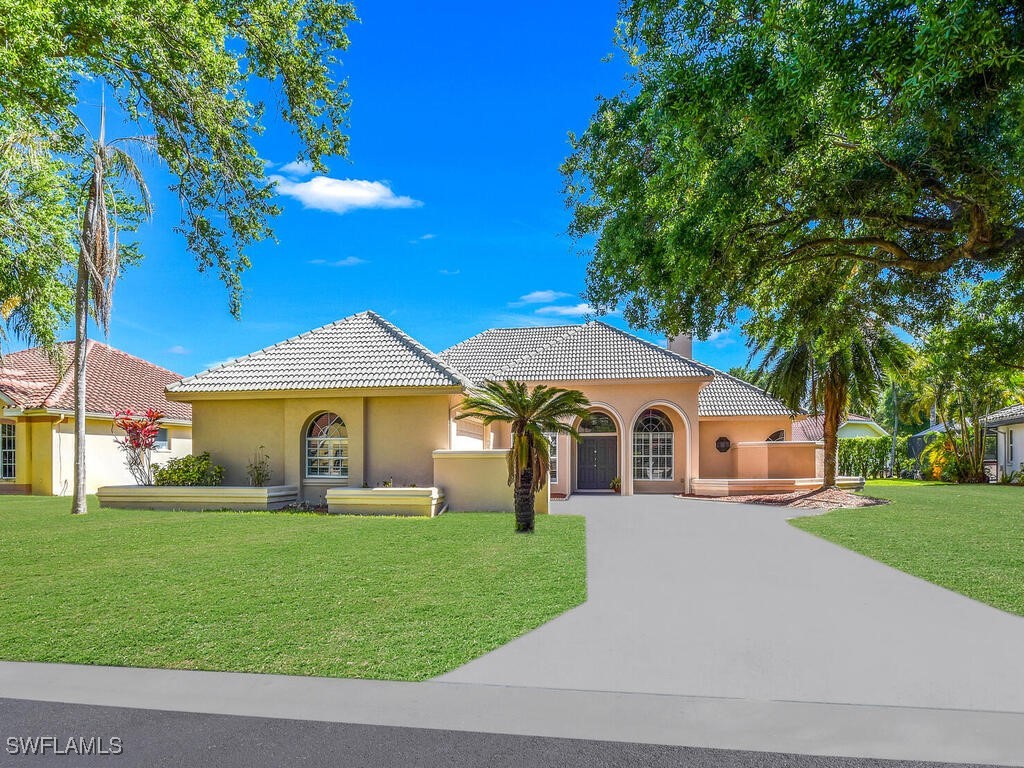 11801 Pinewood Lakes Drive Fort Myers FL 33913 225031471 image1