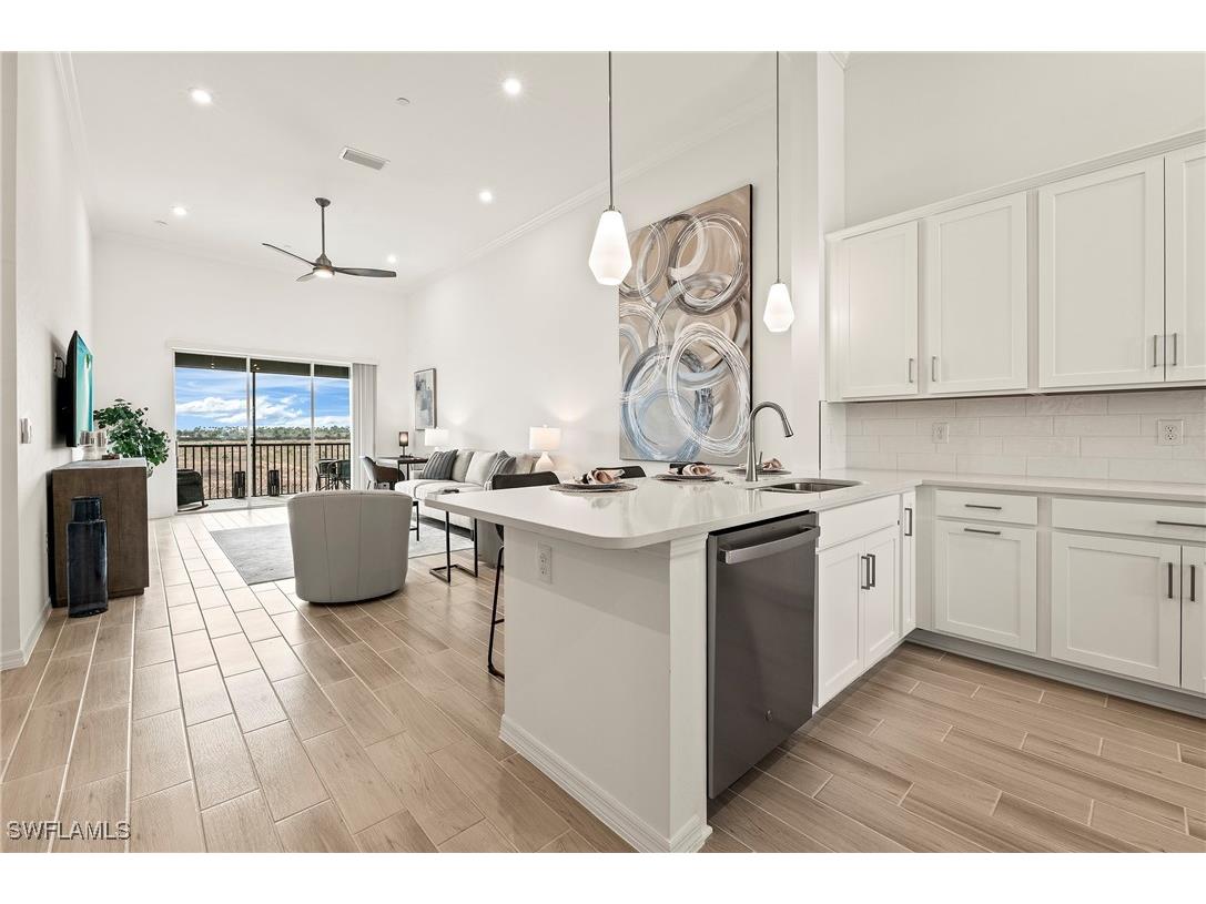 11801 Venetian Lagoon Drive #203 Fort Myers FL 33913 224086974 image4