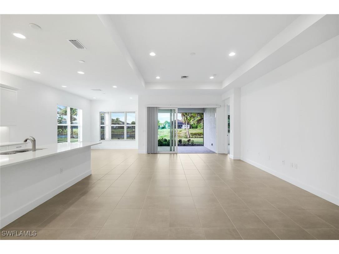 11805 Drake Lane Naples FL 34120 225073340 image3