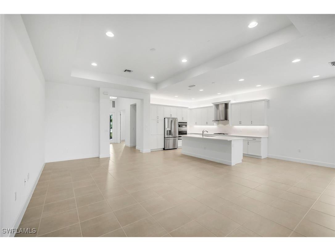 11805 Drake Lane Naples FL 34120 225073340 image4