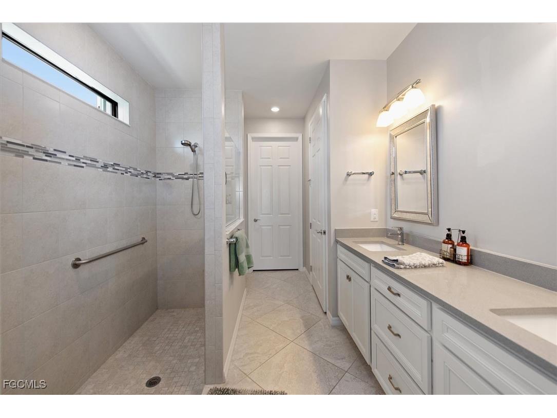 11806 Benchley Court Fort Myers FL 33913 2026001830 image13