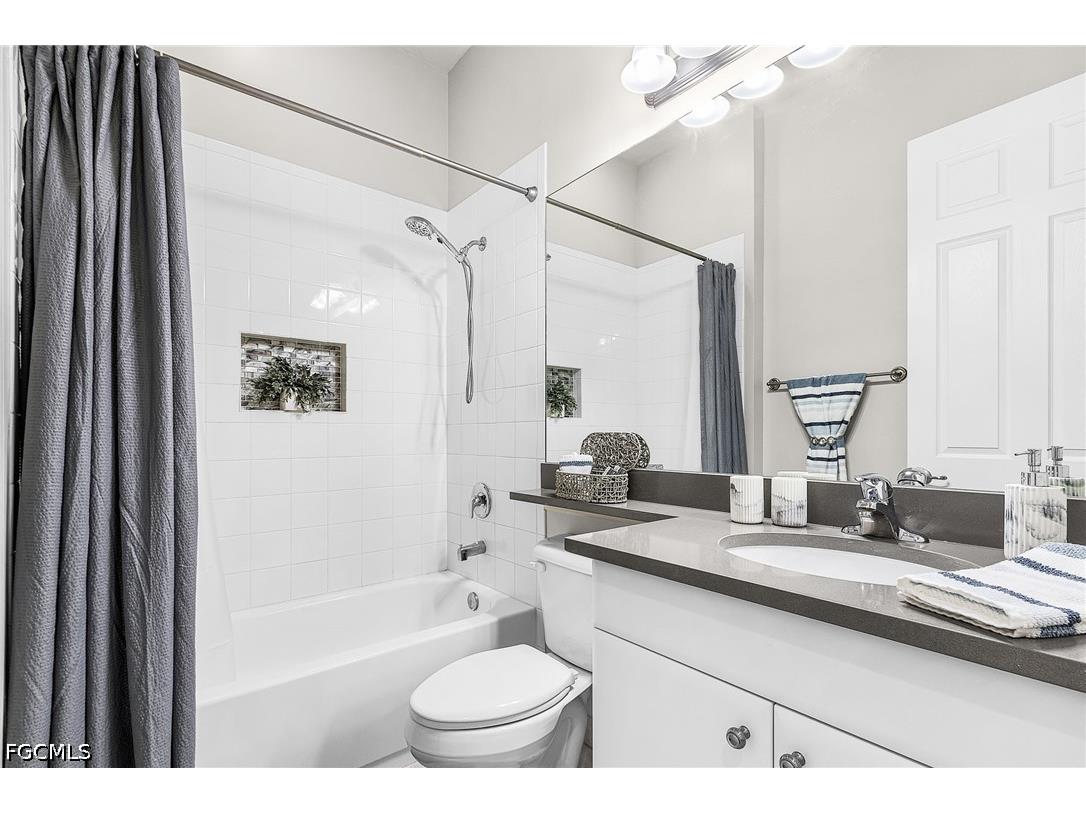 11812 Five Waters Circle Fort Myers FL 33913 2026018932 image10