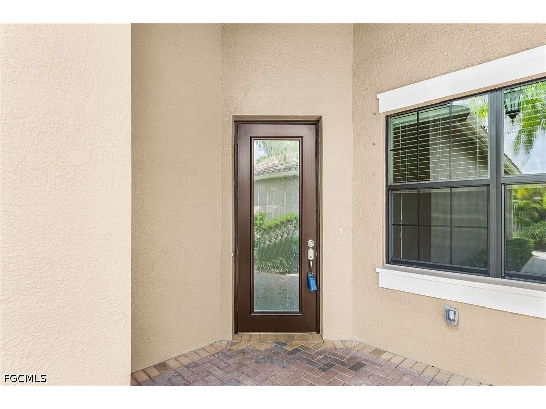 11812 Five Waters Circle Fort Myers FL 33913 2026018932 image4