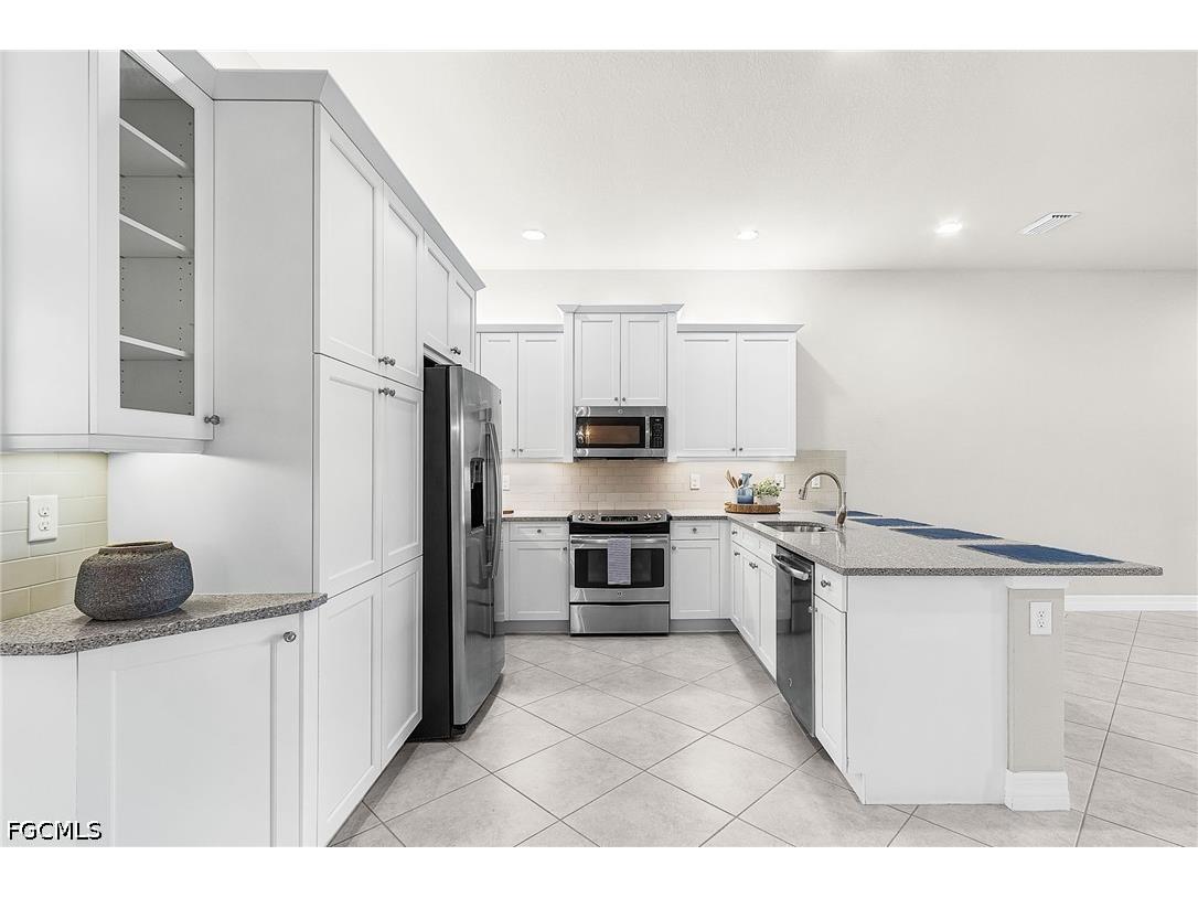 11812 Five Waters Circle Fort Myers FL 33913 2026018932 image5