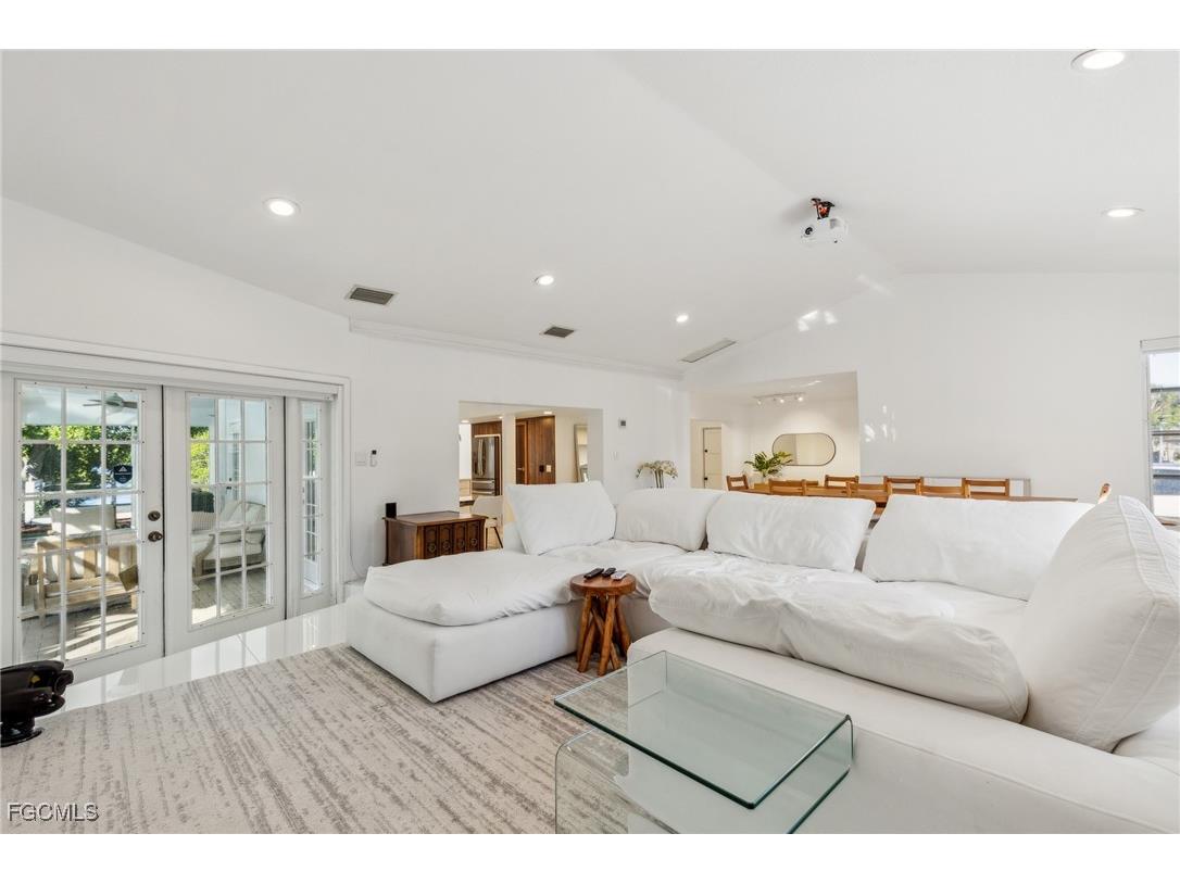 1182 Betmar Boulevard North Fort Myers FL 33903 2025006631 image13