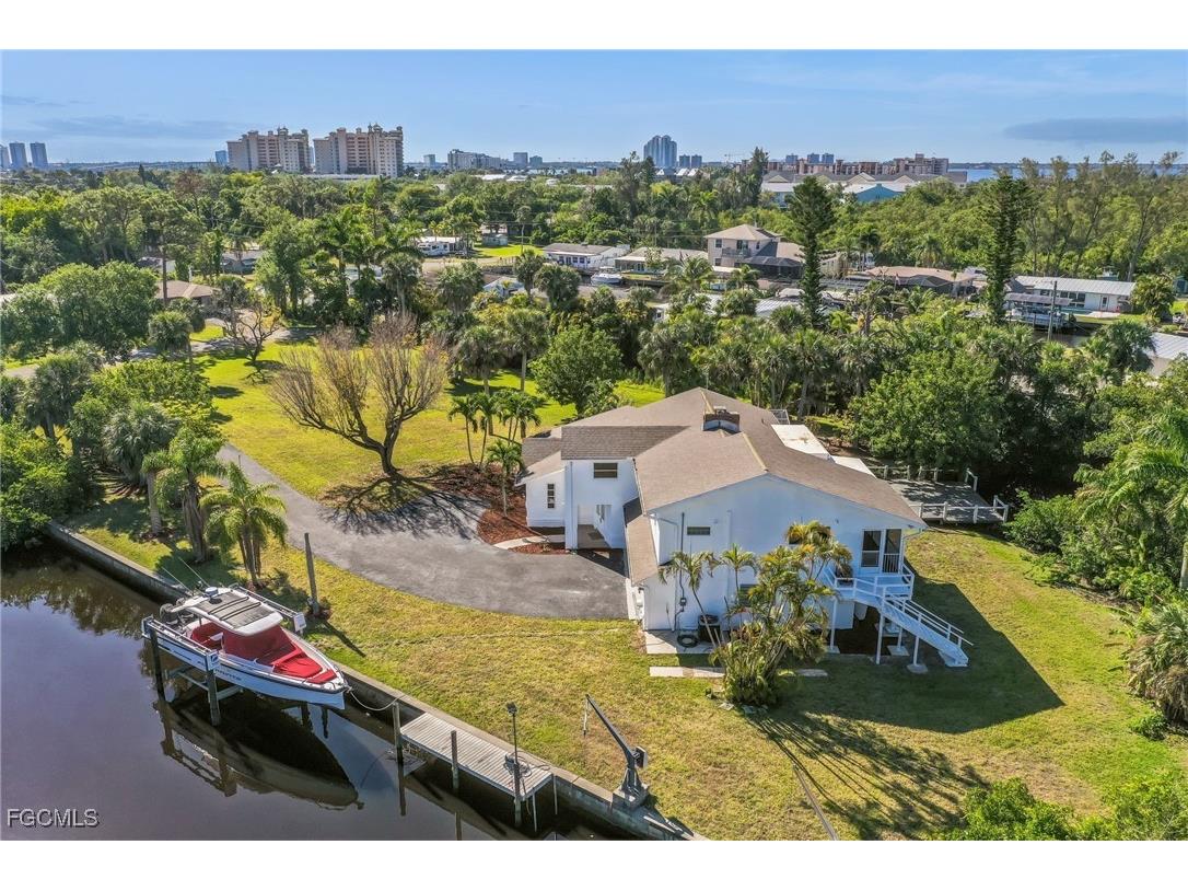 1182 Betmar Boulevard North Fort Myers FL 33903 2025006631 image33