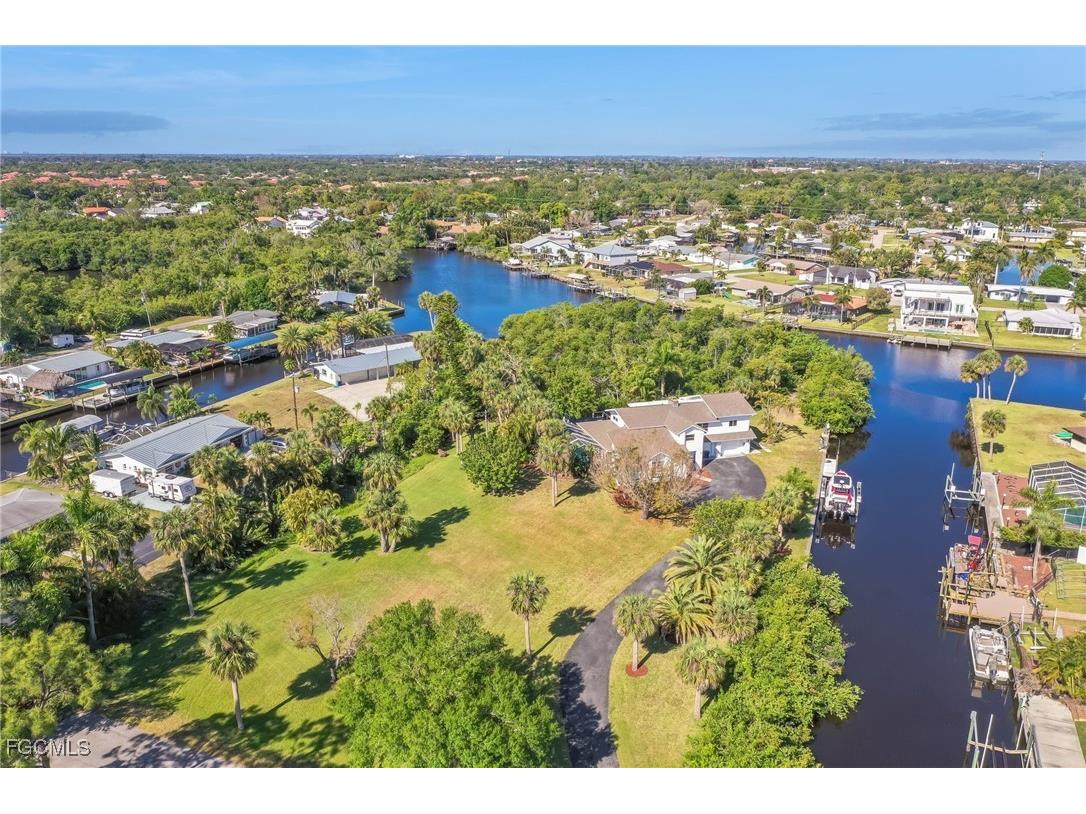 1182 Betmar Boulevard North Fort Myers FL 33903 2025006631 image35