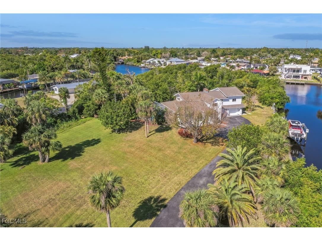 1182 Betmar Boulevard North Fort Myers FL 33903 2025006631 image36