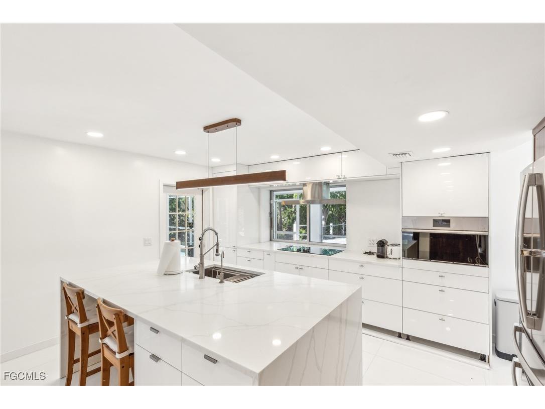 1182 Betmar Boulevard North Fort Myers FL 33903 2025006631 image5