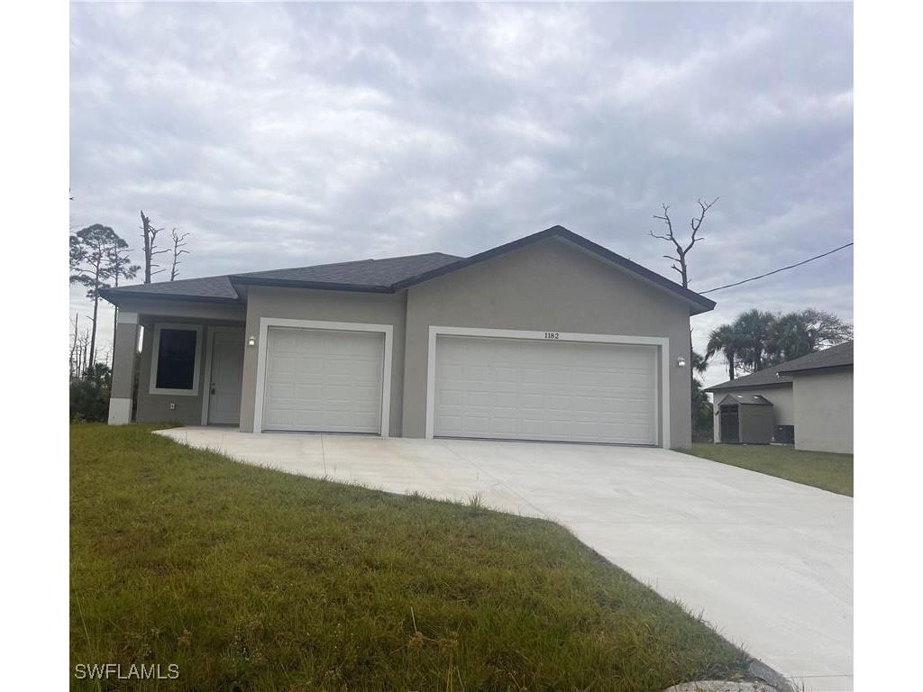 1182 E Benbow Circle Labelle FL 33935 223092353 image1