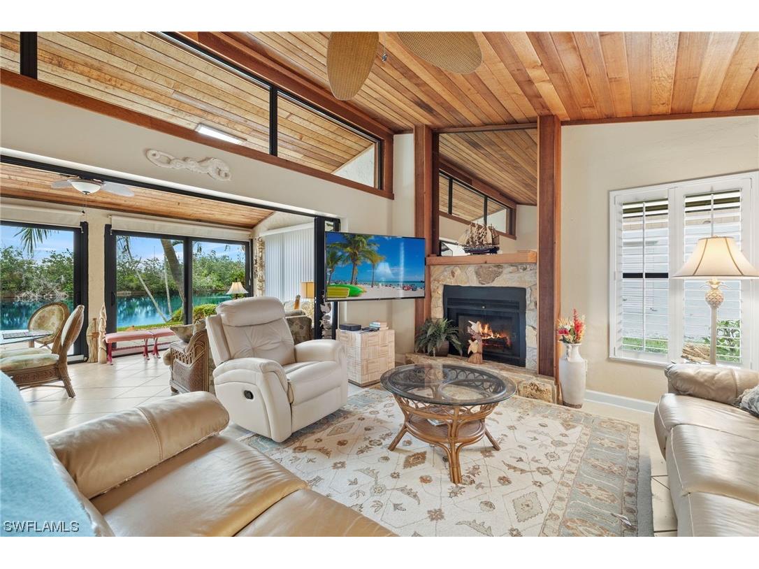 11821 Caravel Circle Fort Myers FL 33908 223055639 image1