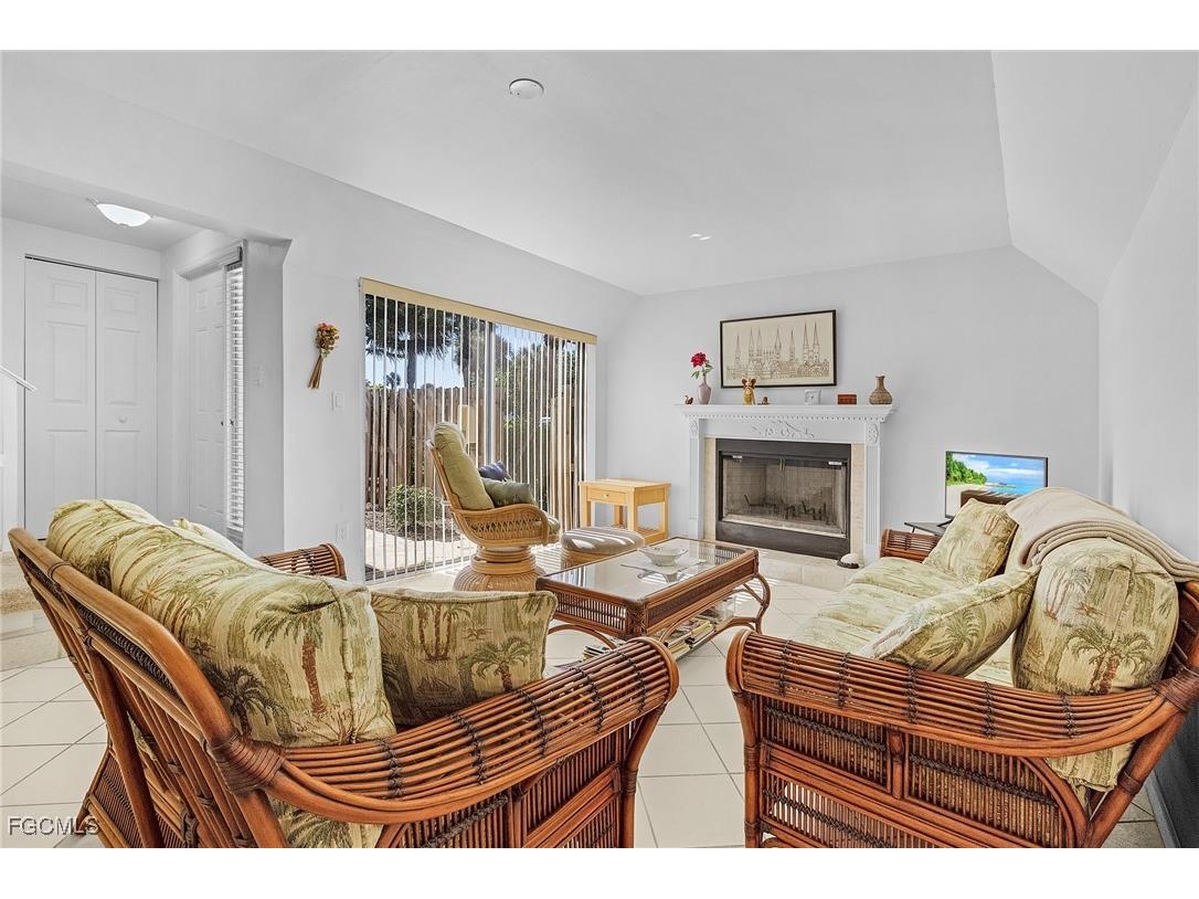 11822 Quail Run Drive Fort Myers FL 33908 2025007943 image6