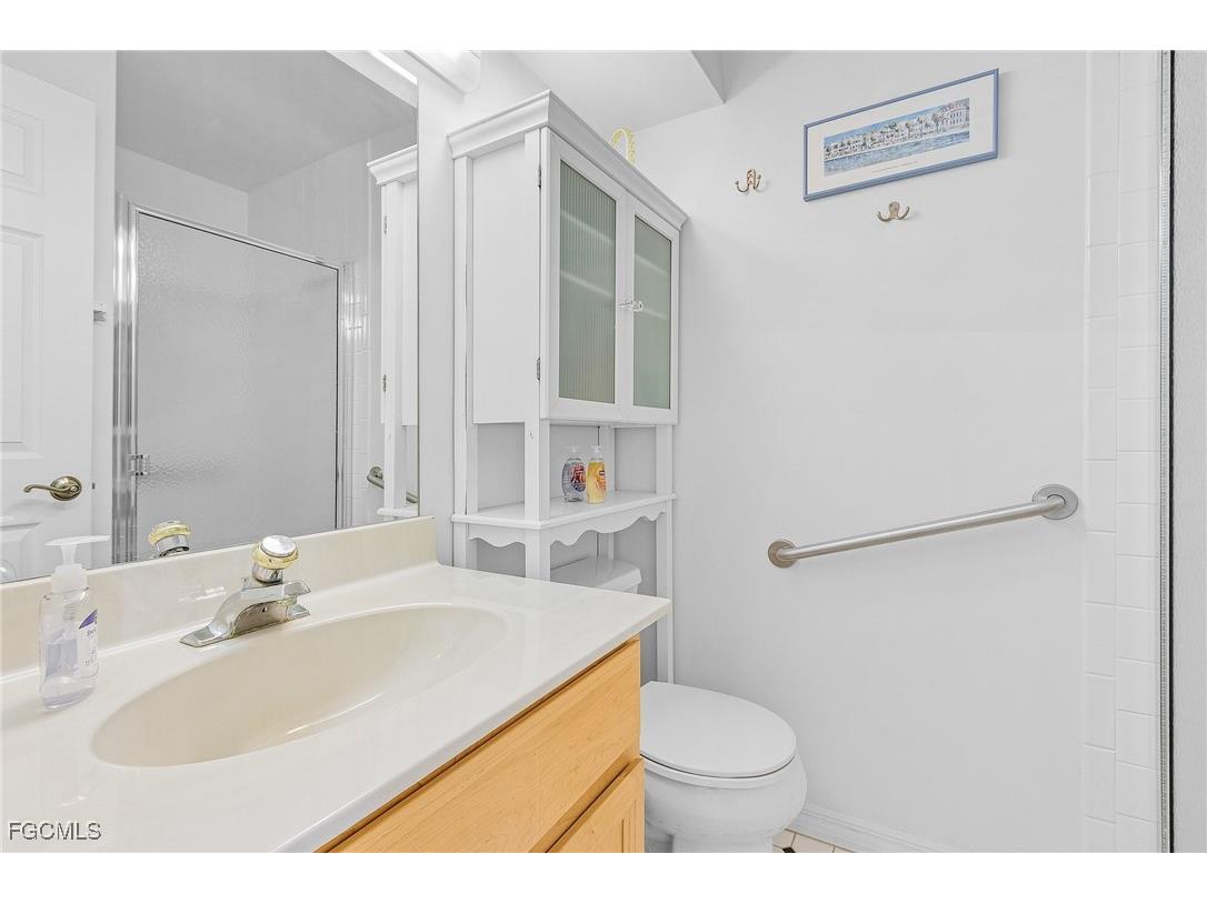 11822 Quail Run Drive Fort Myers FL 33908 2025007943 image9