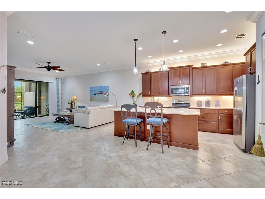 11834 Lakewood Preserve Place Fort Myers FL 33913 2025025318 image3