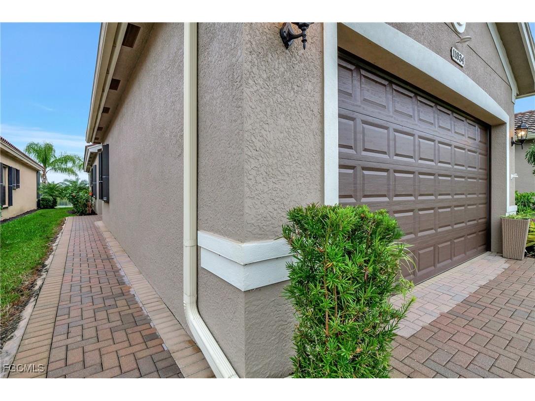 11834 Lakewood Preserve Place Fort Myers FL 33913 2025025318 image39