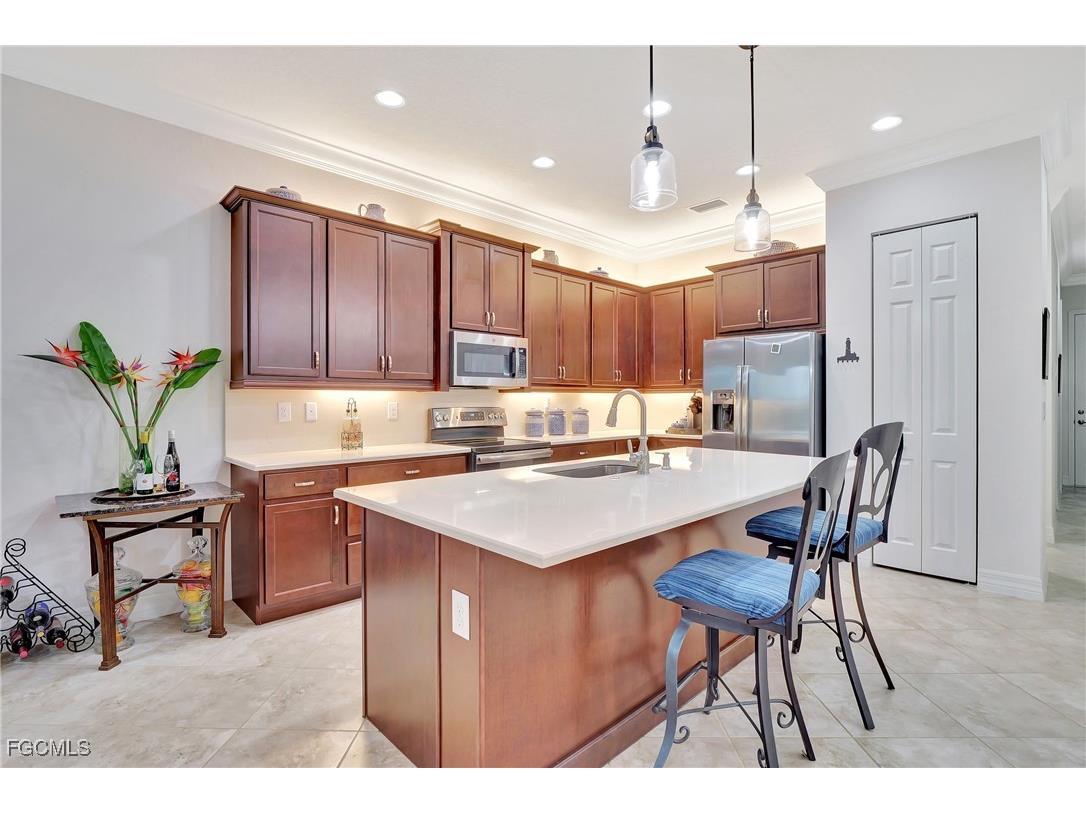 11834 Lakewood Preserve Place Fort Myers FL 33913 2025025318 image6