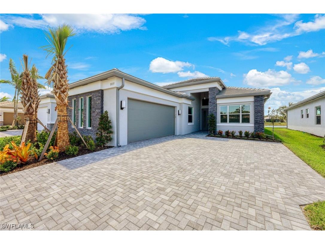 11839 Hydrangea Place Naples FL 34120 223009613 image1