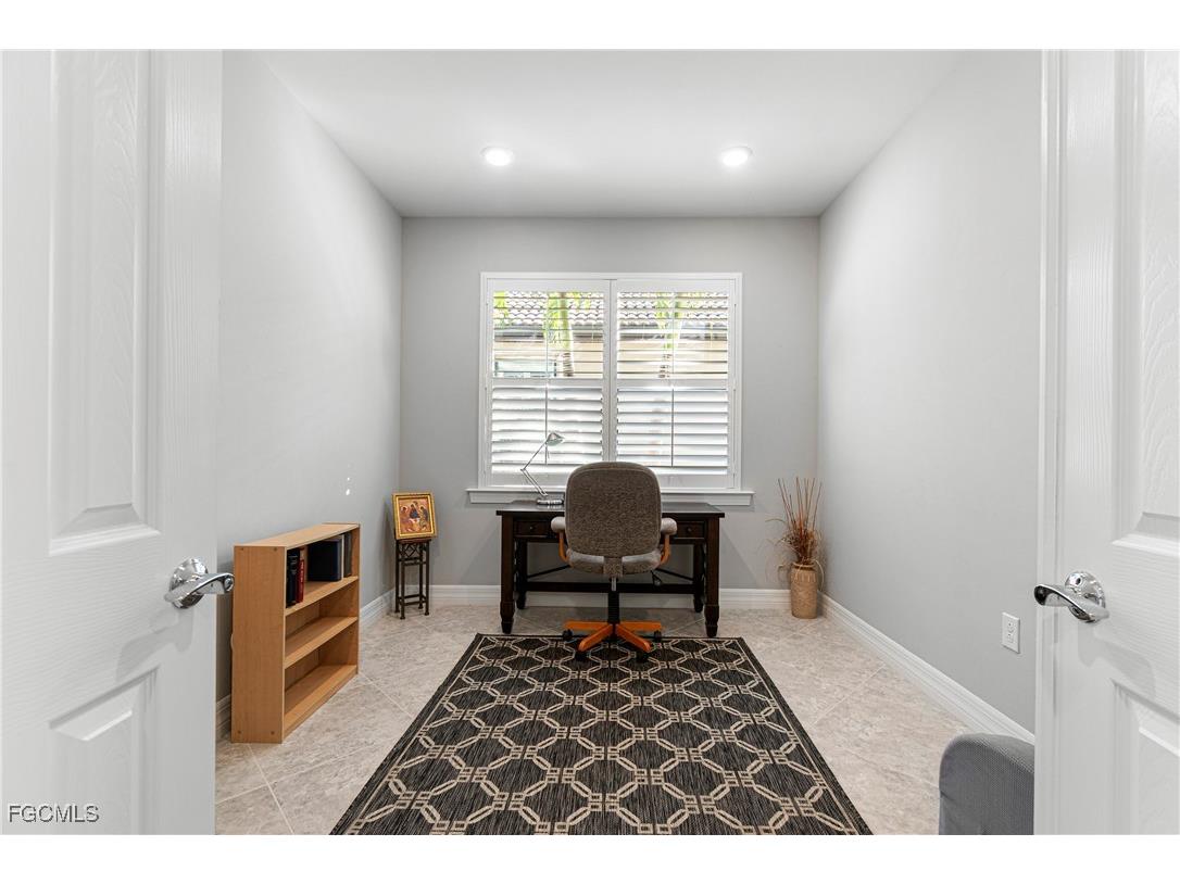 11842 Bourke Place Fort Myers FL 33913 2025013780 image29