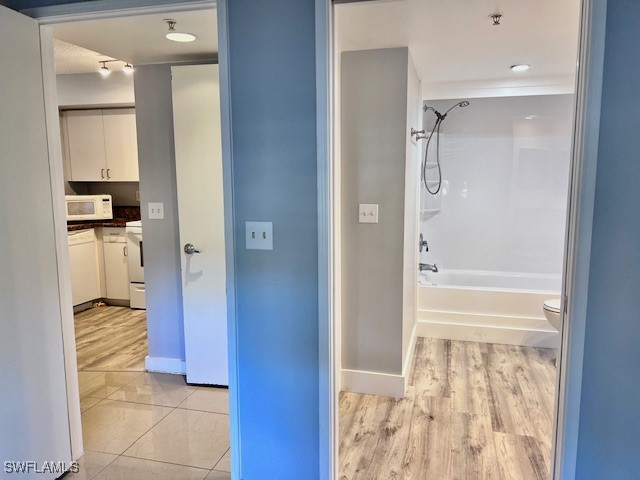 1185 Wildwood Lakes Boulevard #101 Naples FL 34104 225063201 image17