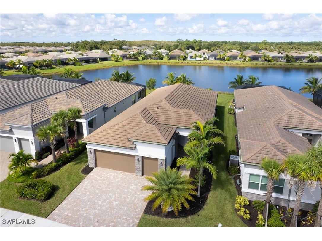 11851 Hydrangea Place Naples FL 34120 225074171 image1