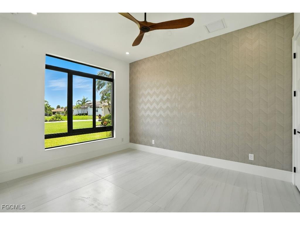 11853 Princess Grace Court Cape Coral FL 33991 2025008034 image18