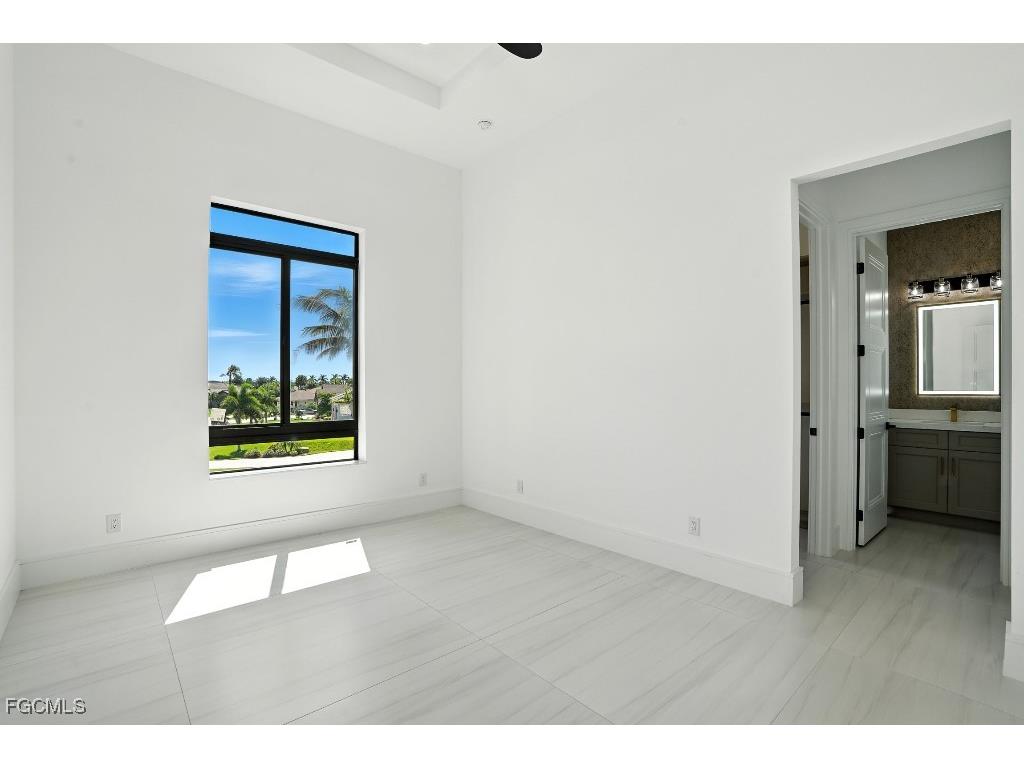 11853 Princess Grace Court Cape Coral FL 33991 2025008034 image25